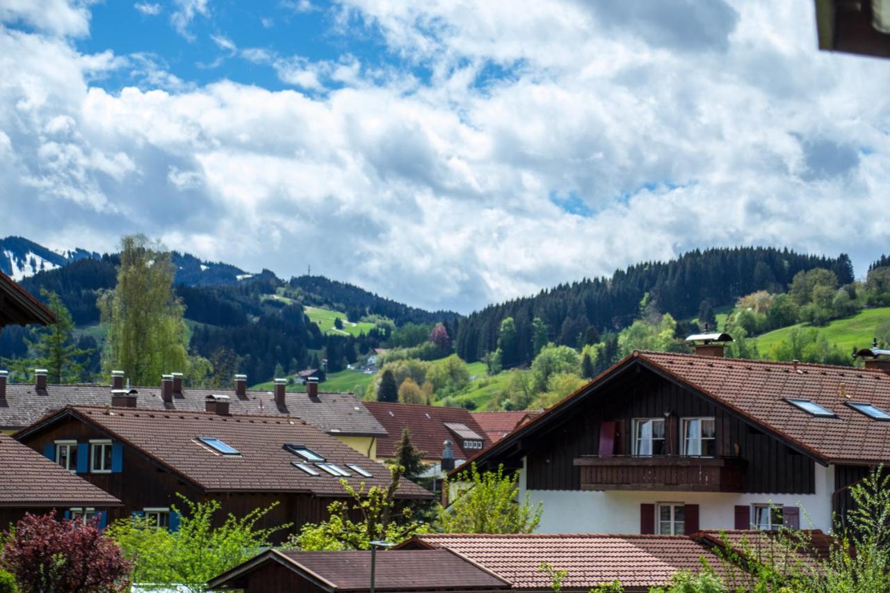 Ferienwohnungen Im Dorfwirt Blaichach Exterior photo